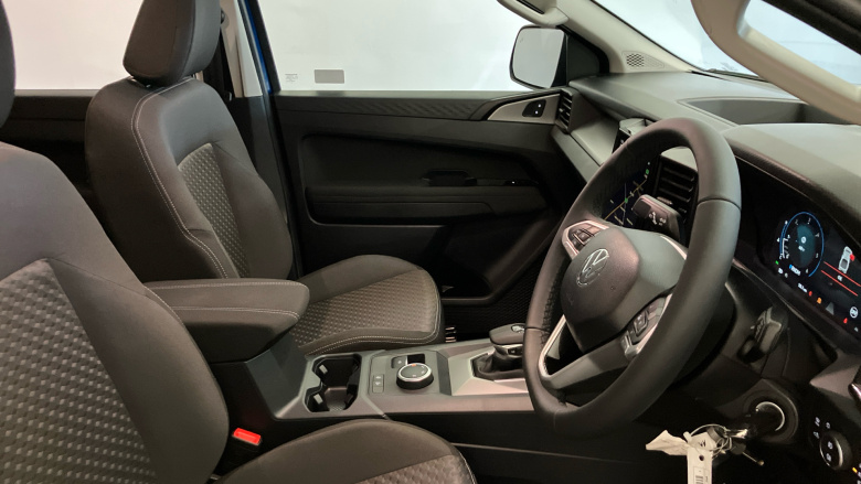 Volkswagen Amarok Diesel D/Cab Pick Up Life 2.0 TDI 205 4MOTION Auto